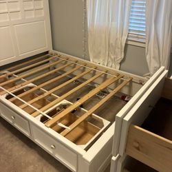 Double Mattress Frame With Drawers 