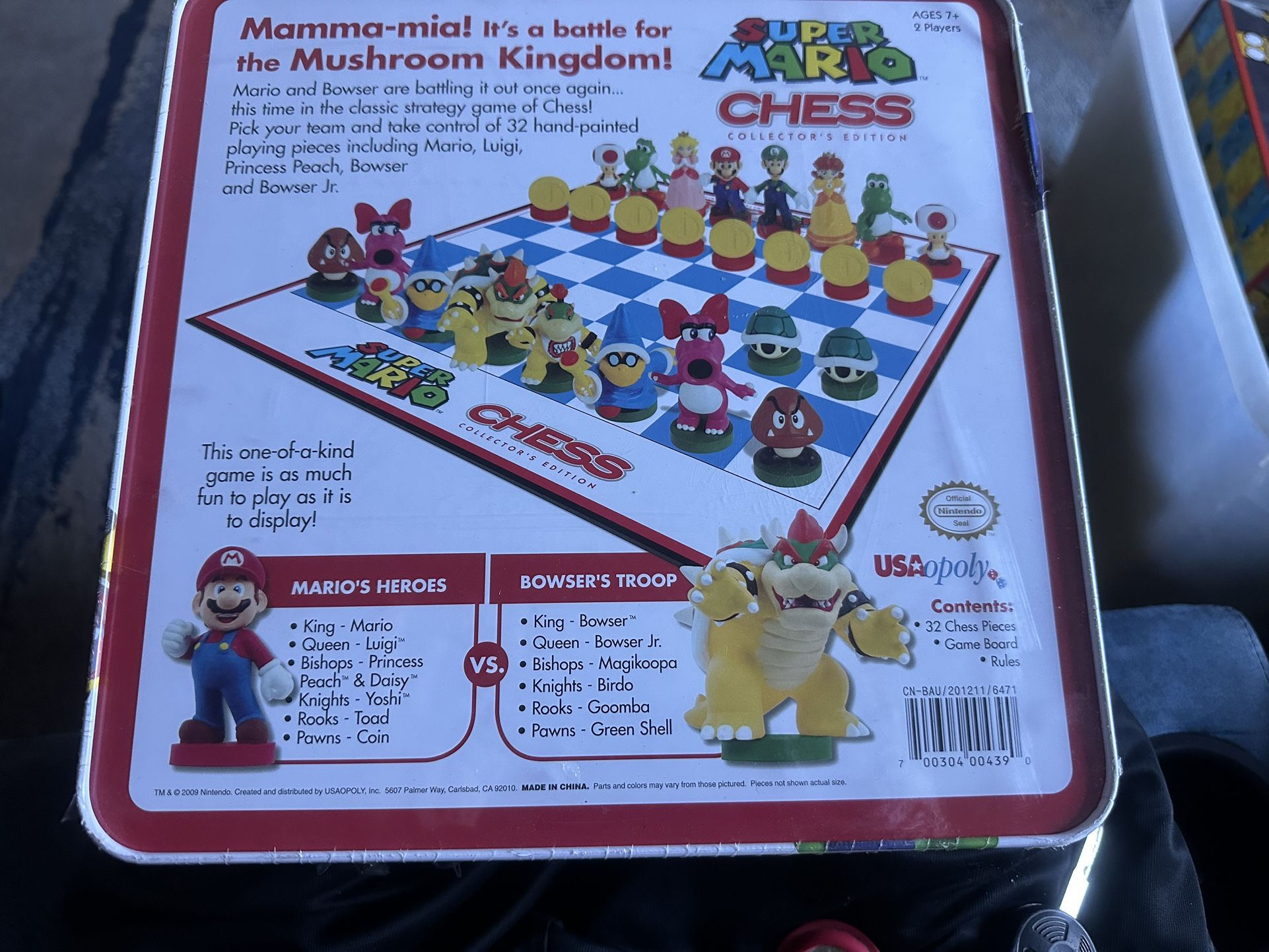 Super Mario Bros Chess Set