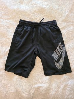 Nike SB Shorts Small Like New