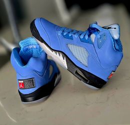 Nike Air Jordan 5 Retro SE "UNC"
