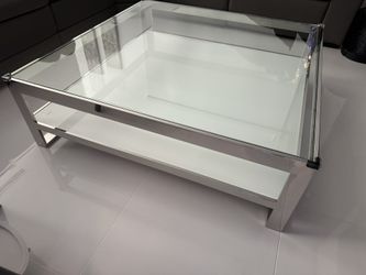 Mesa De Centro Cuadrada Doble Vidrio Bordes Cromados