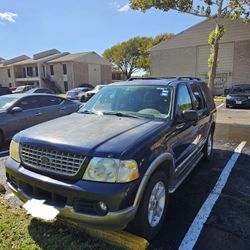 2003 Ford Explorer