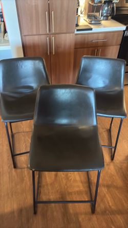 Barstools- set of 3