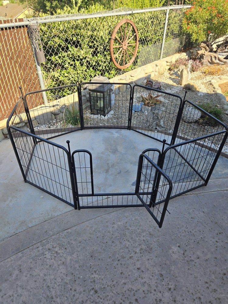 Dog Playpen/fance 🐕-$30