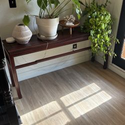 SOFA TABLE