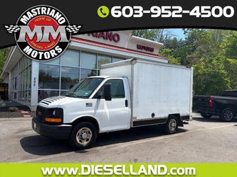 2011 GMC Savana Cutaway