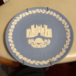 Wedgwood Plate 