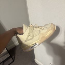 Off white x jordan 4 