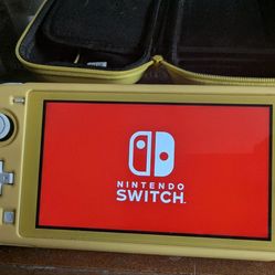 Nintendo Switch Lite Yellow