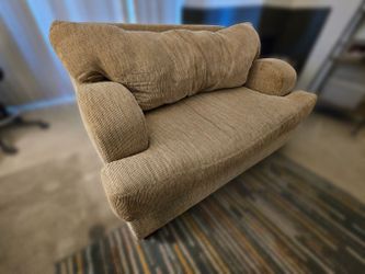 Loveseat/small sofa