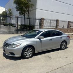 2017 Nissan Altima 