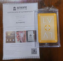 Authentic Louis Vuitton Playing Caed