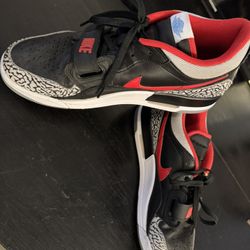 Nike Jordan Legacy 312 Low “Chicago Flag” – Men’s 11.5