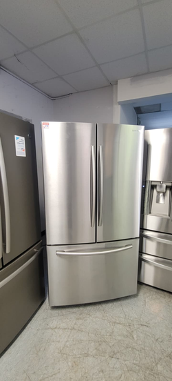 Samsung French Door Fridge – Stainless, Bottom Freezer