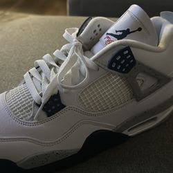 Jordan 4 Retro Midnight Navy