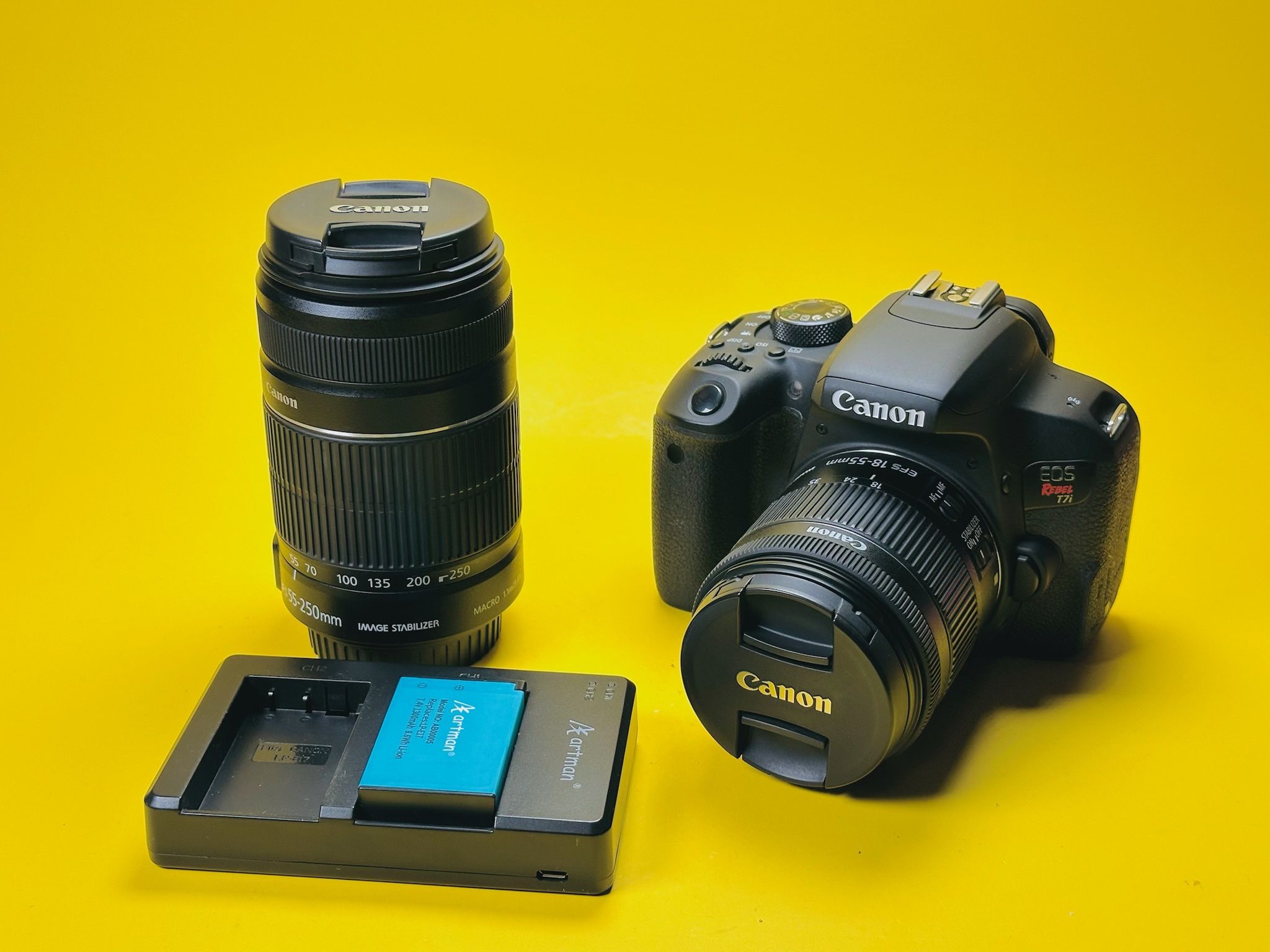 Canon EOS Rebel T7i DSLR Camera w/ 18-55mm, EF-S 55-250mm Kit