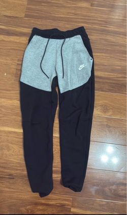 Black grey Nike tech pants men xs