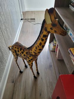 Giraffe Metal Home Decor