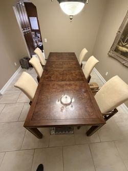 Henredon Dining Room Table And 6 Chairs