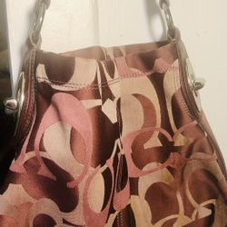Coach Signature Vintage Mauve Burgundy Purse Hobo Bag