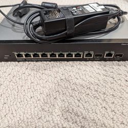 Cisco SG300-10 Gigabit Managed Switch