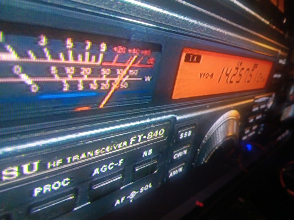 Yaesu FT-840