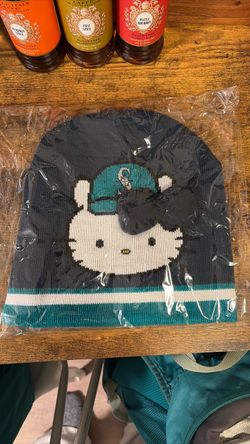 Hello kitty X Seattle mariners beanie