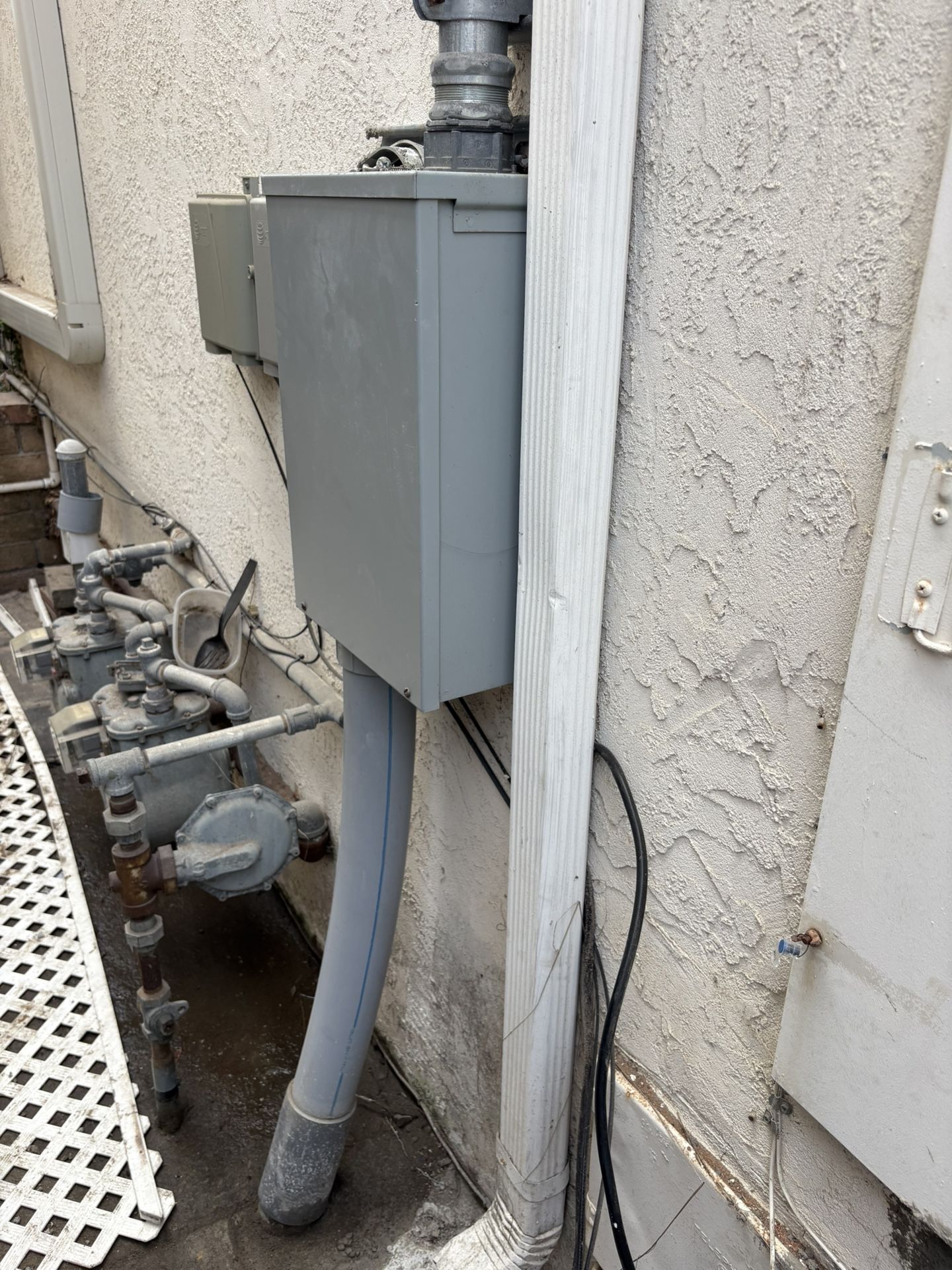 Electrical Conduit And Junction Box Free