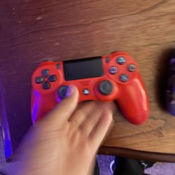 PS4 Controllers 
