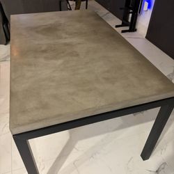 Free Table 
