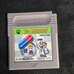 Vintage Game Boy Dr Mario DMG-VUA Game