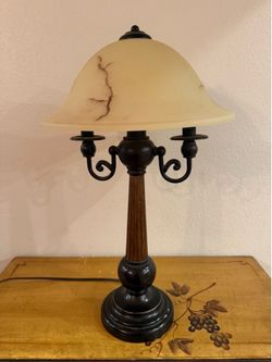 Traditional Accent Table Lamp
