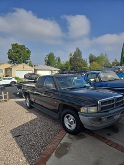 1999 Dodge Ram 1500 Laramie