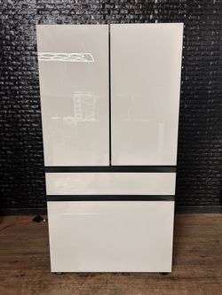 SAMSUNG BESPOKE REFRIGERATOR w/WARRANTY! R3649A
