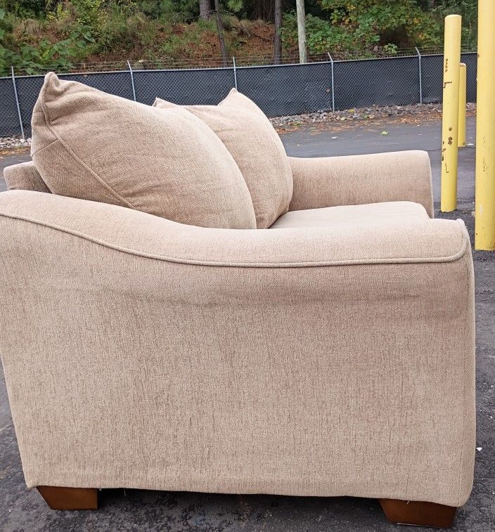 Ashley Loveseat PLUS FREE DELIVERY 