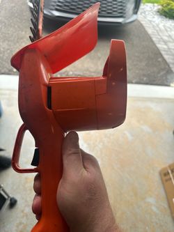 Black & Decker Hedge Trimmer . Great Working Order
