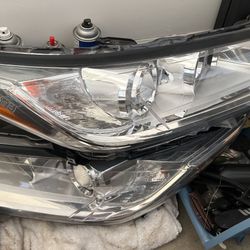 2018 Toyota Highlander Headlights 