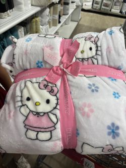 Hello Kitty Blanket
