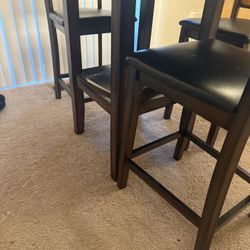 Dining Table With 3 Chairs