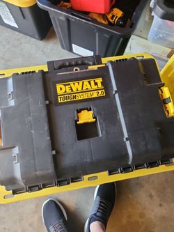 Dewalt