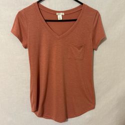 Women's V-Neck Pocket Tee - Rust