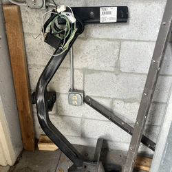 CURT TOW HITCH RECEIVER FOR HONDA PILOT & ACURA MDX PLUS WIRING HARNESS