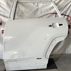 2019 2020 2021 2022 2023 TOYOTA RAV4 LEFT REAR DOOR SHELL (USED)