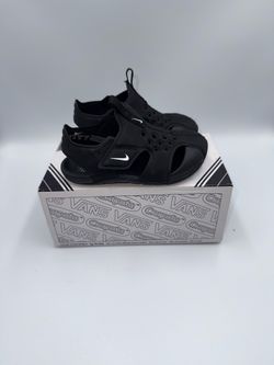 Nike Sunray Protect Sandals 👶🖤 | Size 8C | Clean Pair