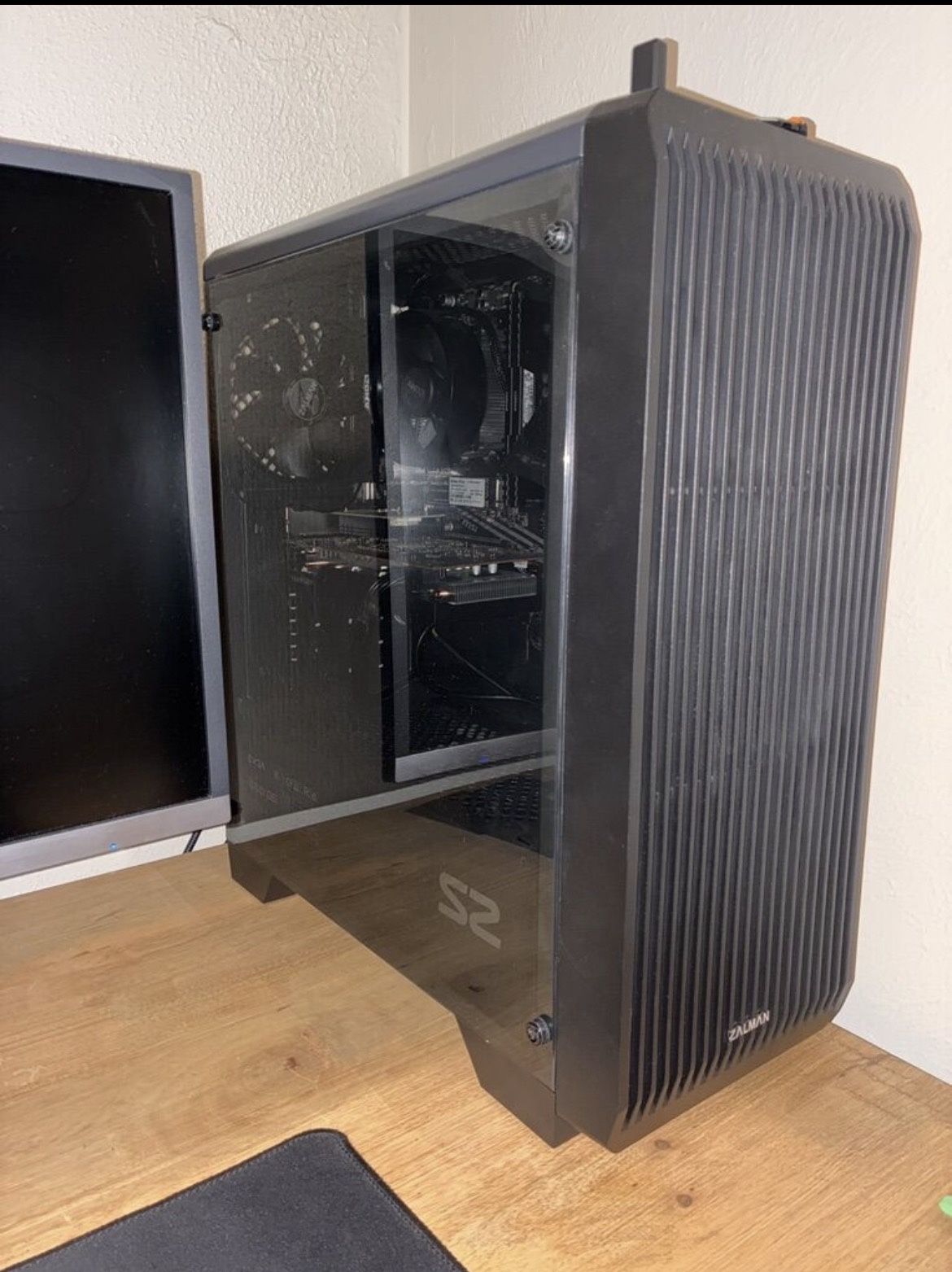 Gaming PC/Setup - Fully Functional