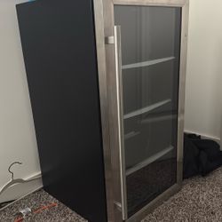 Mini Fridge 