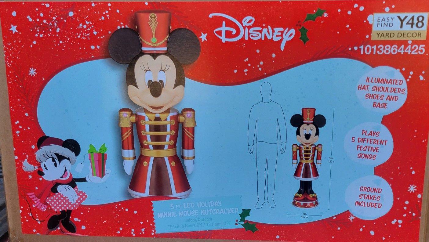 Brand New Minnie Amd Mickey 5ft Viral Nutcrackers  400.00 A Set Cash Only 