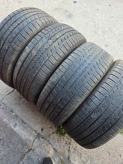 4 tires 225/60/16 Yokohama AVID Ascend LX all-season