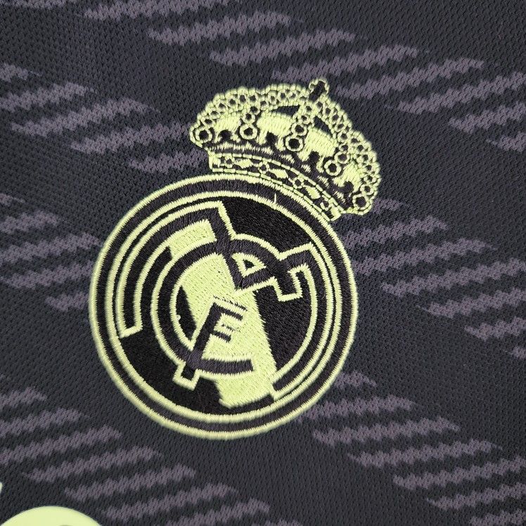 REAL MADRID 22/23 Away KIT * M and L*