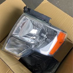 2014 Ford F150 Headlamps Both OEM 